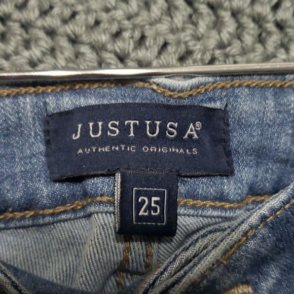 Jeans - Picture 6 of 7